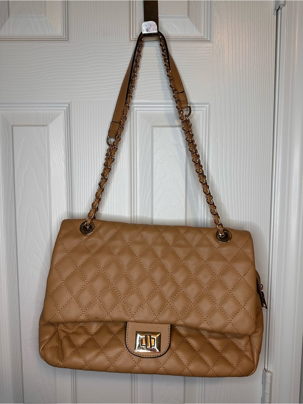 Quilted Shoulder Bag with Chain Strap in Tan